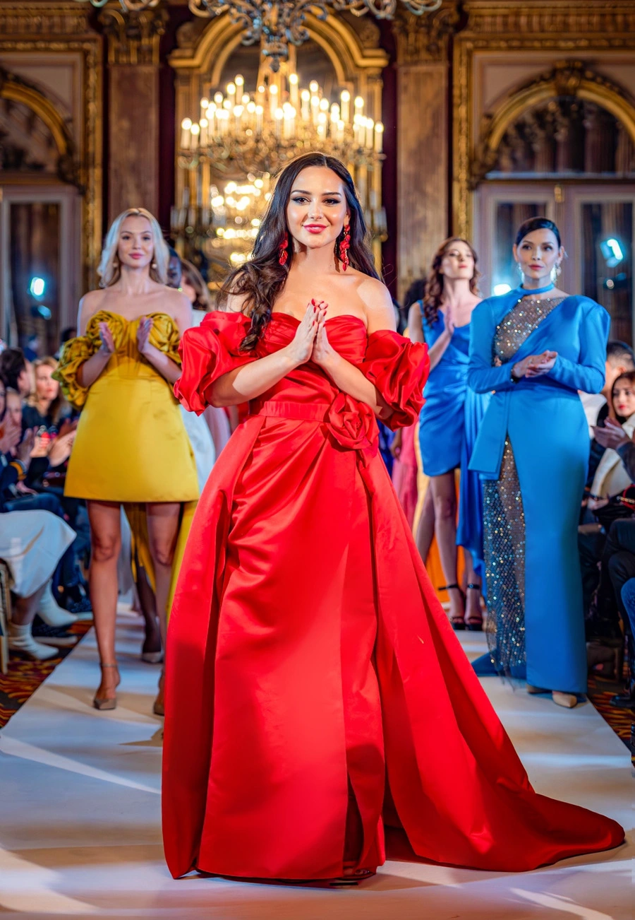 Российский бренд STOPYCHEVA произвел фурор на Парижской неделе моды!